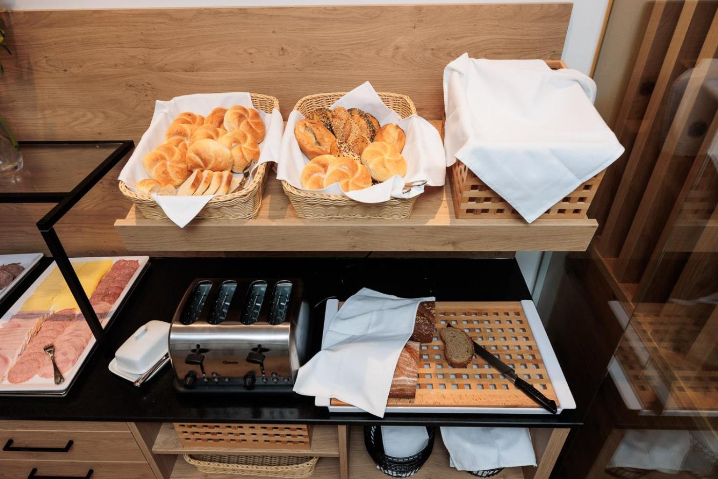因克雷斯的里德 雷德伯格旅馆酒店 外观 照片
